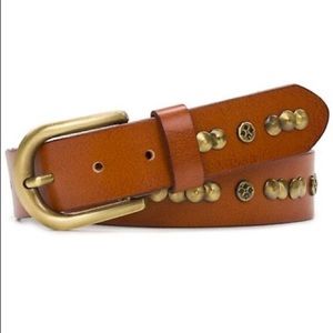 NWT Patricia Nash Alberona Studded 
Tan Belt.